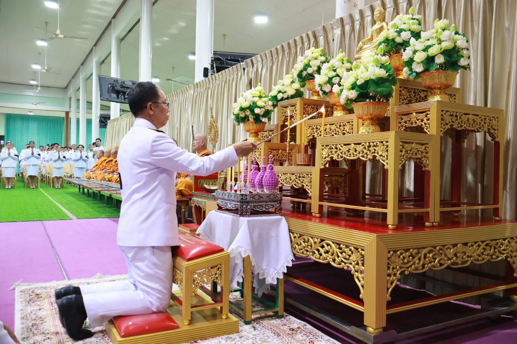 title - เข้าร่วมพิธีบำเพ็ญกุศลในวาระครบ 50 วันแห่งการเสด็จสวรรคต (ปัญญาสมวาร) ถวายเป็นพระราชกุศลแด่สมเด็จพระนางเจ้าสิริกิติ์ พระบรมราชินีนาถ พระบรมราชชนนีพันปีหลวง